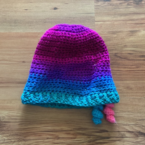 Crotched Unicorn Hat - Picture 5 of 6